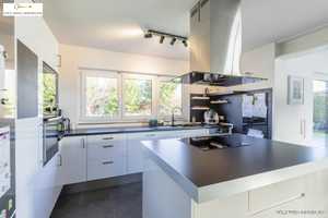 Ihr Traumhaus wartet! Modernes Haus / DHH in Lichtenwald: Top ausgestattet, Doppelgarage & EBK – Esslingen (Kreis) – Vorschaubild 11