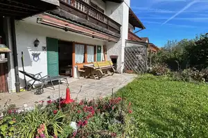 Doppelhaushälfte in ruhiger Wohnlage mit weitläufigem Garten – Miesbach (Kreis) – Vorschaubild 3