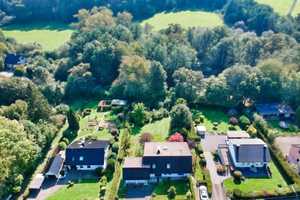 Zweifamilienhaus in ruhiger Lage I 2 Garagen I Großer Garten – Mühlenweg 29, 51588 Oberbergischer Kreis – Vorschaubild 11