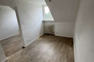 Attraktive 3,5-Zimmer-Dachgeschosswohnung in Duisburg – Freidrich-Wilhelm-Str. 24, 47051 Dellviertel, Duisburg – Vorschaubild 19
