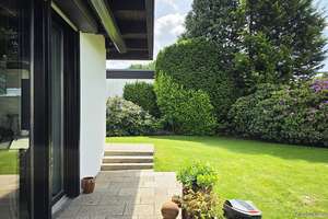 STILVOLLER BUNGALOW ... MAXIMALE PRIVATSPHÄRE ... PHOTOVOLTAIK ... SONNENGARTEN – Die vollständige Adresse der Immobilie erhältst du vom Anbieter., 41069 Holt, Mönchengladbach – Vorschaubild 18