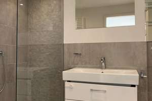 Property thumbnail 36