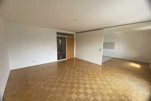 Düsseldorf-Unterbach - wunderschöne 2-Zimmerwohnung mit großem Balkon! – Akazienstraße 17, 40627 Düsseldorf – Vorschaubild 3