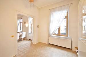 Altbau-Liebe: Repräsentative 3-Zimmer-Wohnung in historischem Anwesen - Heidelberg-Neuenheim – Die vollständige Adresse der Immobilie erhältst du vom Anbieter., 69120 Neuenheim, Heidelberg – Vorschaubild 5