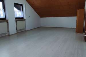 Sonnige Aussichtslage mit Weitblick - Reiheneckhaus mit Galerie, Studio und großem Garten in Happurg – Südring 33, 91230 Happurg – Vorschaubild 36