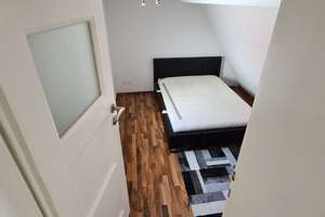 Preiswertes gepflegtes 5-Zimmer-Reihenendhaus – Die vollständige Adresse der Immobilie erhältst du vom Anbieter., 31785 Hameln – Vorschaubild 14