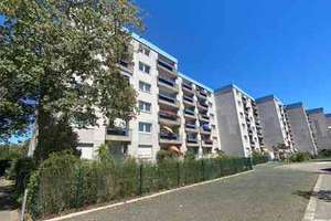 Nachmieter für Einzug ab sofort gesucht: 3-Zimmer-Wohnung mit Aufzug, modernem Bad und Balkon – Mintarder Weg 39, 40472 Unterrath, Düsseldorf – Vorschaubild 2