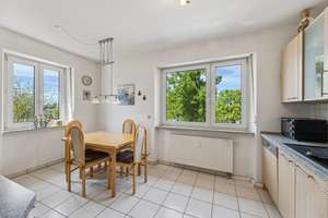 Hell, gepflegt und grün: 3-Zimmer-Wohnung mit großem Balkon, Garage und Gartennutzung – Die vollständige Adresse der Immobilie erhältst du vom Anbieter., 90409 Schleifweg, Nürnberg – Vorschaubild 13