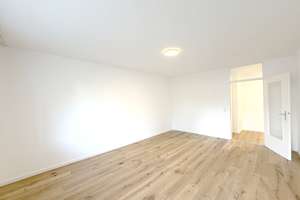 Ruhige Lage am Olympiapark und BMW ! Renovierte 2 Zimmer-Wohnung mit Süd-Balkon in Schwabing-West – Die vollständige Adresse der Immobilie erhältst du vom Anbieter., 80809 Am Luitpoldpark, München – Vorschaubild 11