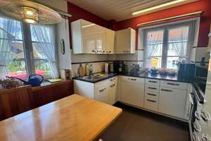 Großzügiges Mehrfamilienhaus – Platz für Familie, Wohnen oder Vermieten – mit Gewölbekeller – Die vollständige Adresse der Immobilie erhältst du vom Anbieter., 79576 Weil am Rhein – Vorschaubild 6