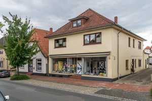 Wohn- und Geschäftshaus in Harpstedt  – Oldenburg (Kreis) – Vorschaubild 1