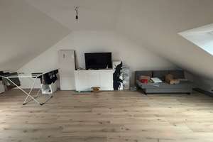 Mit Liebe renoviert, zum Einzug bereit – Die vollständige Adresse der Immobilie erhältst du vom Anbieter., 47259 Huckingen, Duisburg – Vorschaubild 12