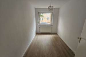3 Zimmer Wohnung in Essen West ab sofort bezugsfertig – Hagenbeckstraße 24, 45143 Altendorf, Essen – Vorschaubild 3