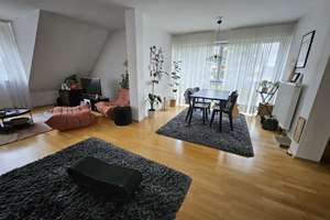 Freistehendes Zweifamilienhaus mit ca. 215 m² Wohnfläche, 2 Garagen und ca. 714 m²  – Die vollständige Adresse der Immobilie erhältst du vom Anbieter., 45279 Freisenbruch, Essen – Vorschaubild 16