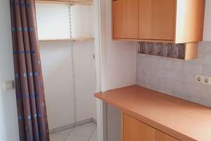 Gut geschnittene, helle Zwei-Zimmer-Wohnung mit Balkon und Stellplatz in Nürnberg – Warmbrunner Straße 11, 90473 Langwasser Südost, Nürnberg – Vorschaubild 7