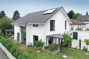 von Privat: Exklusives Einfamilienhaus mit moderner Architektur – Die vollständige Adresse der Immobilie erhältst du vom Anbieter., 91085 Weisendorf – Vorschaubild 24