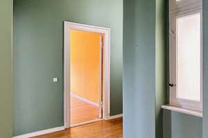 Großzügige Altbau Wohnung am Preußenpark mit Stuck, Parkett, Aufzug, Bezugsfrei – Brandenburgischestrasse 16, 10707 Wilmersdorf, Berlin – Vorschaubild 13