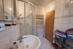 Einfamilienhaus mit Einliegerwohnung und traumhafter Aussicht über Wehrda – Marburg-Biedenkopf (Kreis) – Vorschaubild 9