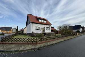 Freistehendes Einfamilienhaus auf großem Grundstück mit Vollkeller & ausbaubarem Nebengebäude – Wolfsburg – Vorschaubild 12