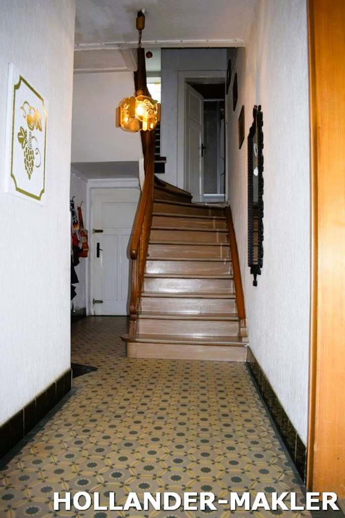 Immobilie in Reil - Großzügiges Winzerhaus mit Moselblick im Zentrum von Reil - Bild 1