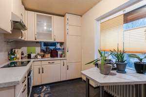 Flexibel nutzbare Immobilie mit Potenzial: Zentral gelegen mit Fernblick, ELW, Garten, Garage u. Hof – Die vollständige Adresse der Immobilie erhältst du vom Anbieter., 61389 Schmitten – Vorschaubild 6
