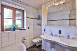 Herrliche Erdgeschosswohnung mit Garten & Terrassenbereich in absoluter Bestlage -  3Zi, EBK, Garage – Die vollständige Adresse der Immobilie erhältst du vom Anbieter., 87527 Sonthofen – Vorschaubild 23
