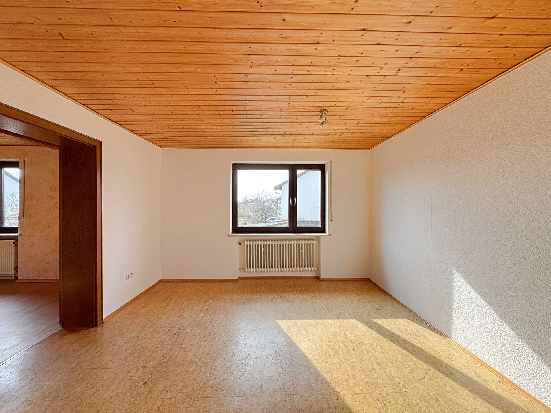 Immobilie in Emmerting - Riesiges Dreifamilienhaus - Perfekt für die ganze Familie, oder als Kapitalanlage - Bild 23