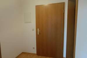 Dresden-Cotta - prov.frei, ruhige, mod. 1 Zi.-Whg. mit Balkon, sep. Küche mit Einbauten u. TG Stpl. – Sachsdorfer Str. 15, 1157 Cotta (Stadtteil), Dresden – Vorschaubild 12