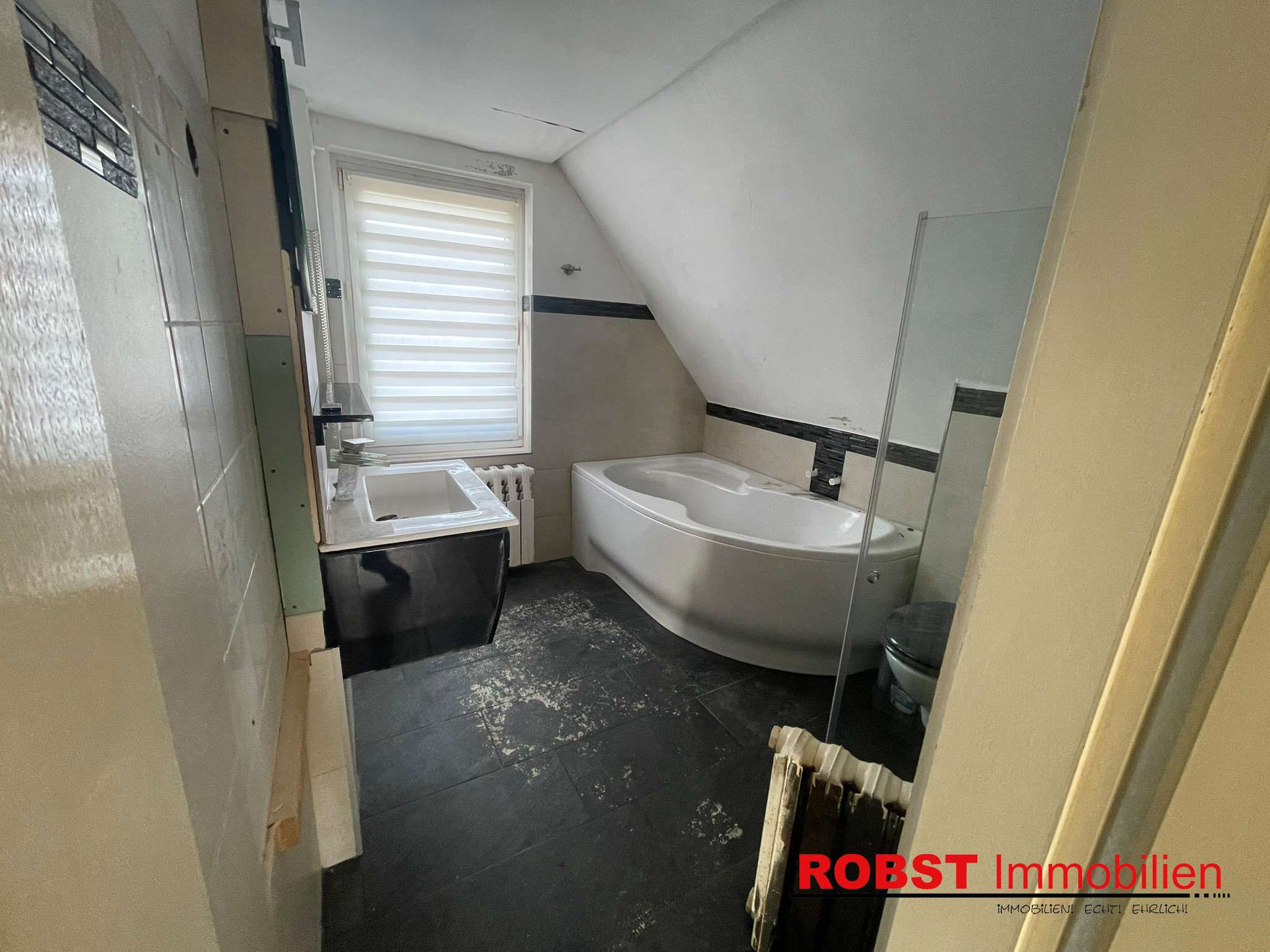 Immobilie in Boltenhagen - Ostseenahes Einfamilienhaus mit Einliegeroption - Wohnen, wo andere Urlaub machen - Bild 9