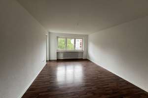 Für Sie - 3 Zi.-Whng.- Balkon - Wannenbad - Duisburg - Rheinhausen – Joseph-Haydn-Straße 16, 47229 Rheinhausen-Mitte, Duisburg – Vorschaubild 4
