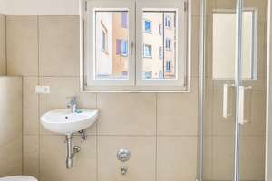 Frisch modernisierte 1-Zimmer-Wohnung mit Balkon und Klimaanlage – Kernerstraße 62, 74072 Heilbronn, Heilbronn – Vorschaubild 2