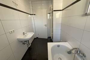 Gut geschnittene 2-Zimmer-Dachgeschosswohnung – Dallingerstraße 32, 90459 Galgenhof, Nürnberg – Vorschaubild 7