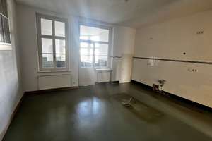Großzügige 6-Zimmer Wohnung mit Balkon in Chemnitz-Altendorf – Limbacher Straße 174, 9116 Altendorf, Chemnitz – Vorschaubild 7