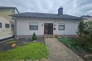 Bungalow in ruhiger Wohnlage – Die vollständige Adresse der Immobilie erhältst du vom Anbieter., 67482 Freimersheim (Pfalz) – Vorschaubild 2