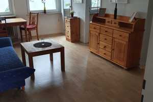 Geschmackvollem möblierte Wohnung mit zwei Zimmern sowie Balkon und Einbauküche in Neudorf – Koloniestrasse 151, 47057 Duisburg – Vorschaubild 3