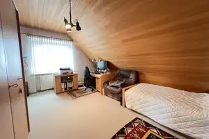 Gepflegtes 4-6-Zimmer-EFH mit PV, Vollkeller, Garage + Kachelofen in ruhiger Lage von Barsbüttel – Stormarn (Kreis) – Vorschaubild 15