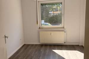 Schön geschnittenen 3-Zimmer-Balkon-Wohnung  im EG – Schulz-Knaudt-Str. 49, 47259 Hüttenheim, Duisburg – Vorschaubild 6