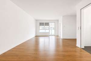 Moderne 2-Zimmerwohnung mit Balkon - Bezugsfrei! – Wilhelmstraße 10, 46145 Sterkrade-Mitte, Oberhausen – Vorschaubild 2