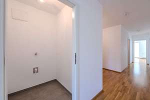 Vermietet, Eigennutzung ab Mitte 2027 möglich: Terrasse, Balkon und TG-Stellplatz im Europaviertel – 60486 Gallus, Frankfurt am Main – Vorschaubild 11