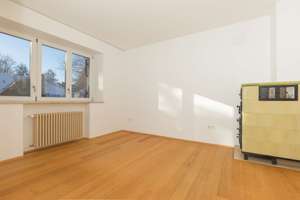 Wohn- und Geschäftshaus mit 2 Büroeinheiten und 3 Wohnungen auf großzügigem Grundstück – Die vollständige Adresse der Immobilie erhältst du vom Anbieter., 82049 Pullach im Isartal – Vorschaubild 44