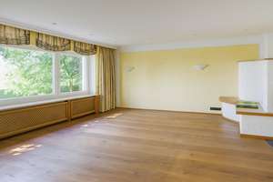 1779 - Großzügiges Einfamilienhaus mit Einliegerwohnung, drei Garagen und wunderschönem Garten! – Die vollständige Adresse der Immobilie erhältst du vom Anbieter., 71131 Jettingen – Vorschaubild 9