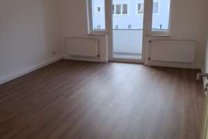 Drei Zimmer Wohnung mit Balkon und EBK – Mozartstr. 13A, 30173 Südstadt, Hannover – Vorschaubild 2