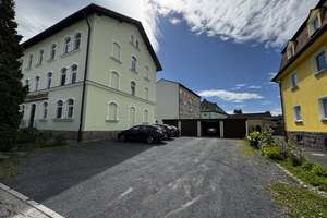 Attraktives Mehrfamilienhaus mit 11 Apartments und Top-Lage direkt am sanierten Bahnhof – Die vollständige Adresse der Immobilie erhältst du vom Anbieter., 95676 Wiesau – Vorschaubild 2