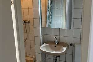 Wohnen mit Charakter: 2-Zimmer-Dachgeschosswohnung in Vallendar – Höhrer Straße 19, 56179 Vallendar – Vorschaubild 4