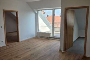 Sanierte Dachgeschoss-Wohnung zu vermieten | 3-Zimmer-Wohnung (85m²) – Deutschherrnstr. 43-45, 90429 Himpfelshof, Nürnberg – Vorschaubild 7