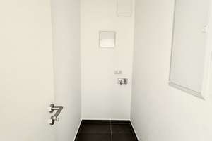 Lust auf Veränderung: 4-Zimmer-Wohnung mit Einbauküche im Zweitbezug – Mockauer Straße 4, 4357 Mockau-Süd, Leipzig – Vorschaubild 9