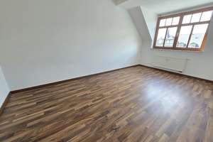 Gemütliche 2-Raum-Wohnung mit Einbauküche und Lift - Eigennutz oder zum Vermieten – Die vollständige Adresse der Immobilie erhältst du vom Anbieter., 9130 Sonnenberg, Chemnitz – Vorschaubild 3