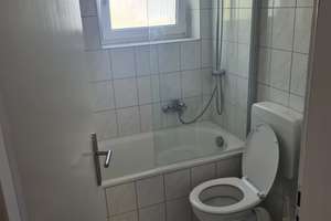 Neuwertige 3-Zi-Whg mit Küche und Balkon / Nice 3-Room-Flat with Kitchen and Balcony – 67061 Süd, Ludwigshafen am Rhein – Vorschaubild 2