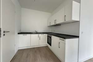Geräumige 4 Zimmer Wohnung zur Miete in Hamburg Rahlstedt - Wentzel Dr. – Berner Straße 25, 22145 Rahlstedt, Hamburg – Vorschaubild 3