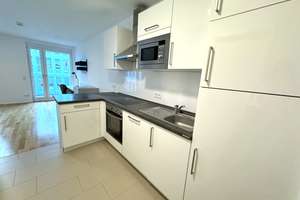 Einziehen & Genießen: Exklusiv möbliertes Spree-Apartment in Bestlage! – Stralauer Platz 35+, 10243 Friedrichshain, Berlin – Vorschaubild 2